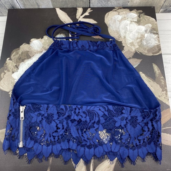 NWT For Love And Lemons x REVOLVE Maui Waui Crop Top in Deep Navy Size Small. - Picture 2 of 8